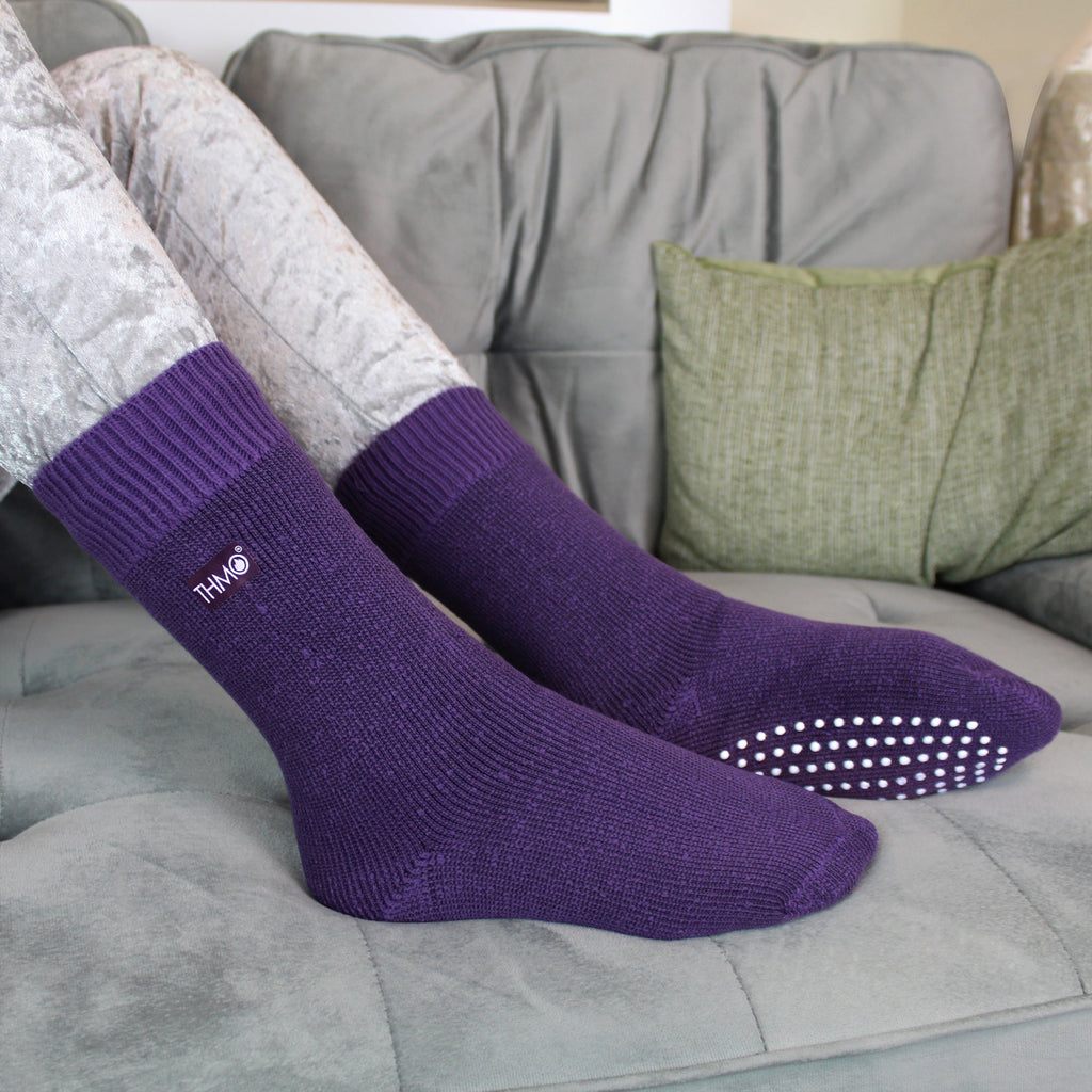1 Pack Kids Indoor Thermal Slipper Socks with Grips (3 Sizes)