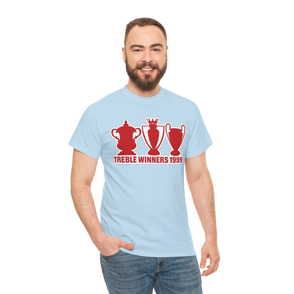 Manchester United Treble Winners 1999 Trophy Graphic Cotton T-Shirt