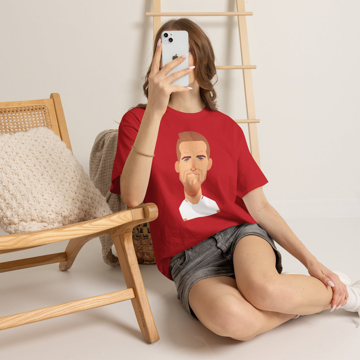 Harry Kane England Caricature Portrait Tee — Minimal Male Face Graphic Cotton T-Shirt