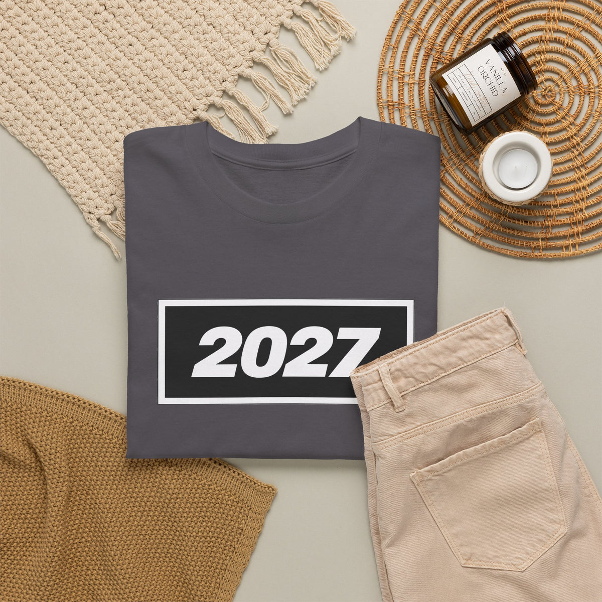 Oasis Inspired 2027 Graphic Tee — Minimal Year Rectangle T‑Shirt for New Year Celebrations