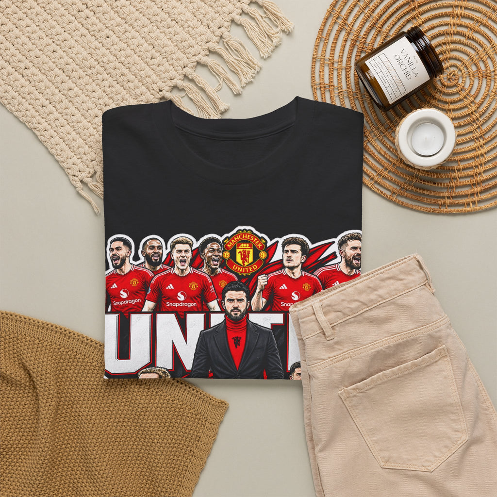 Manchester United Squad Graphic Tee — "UNITED" Football Fans T-Shirt