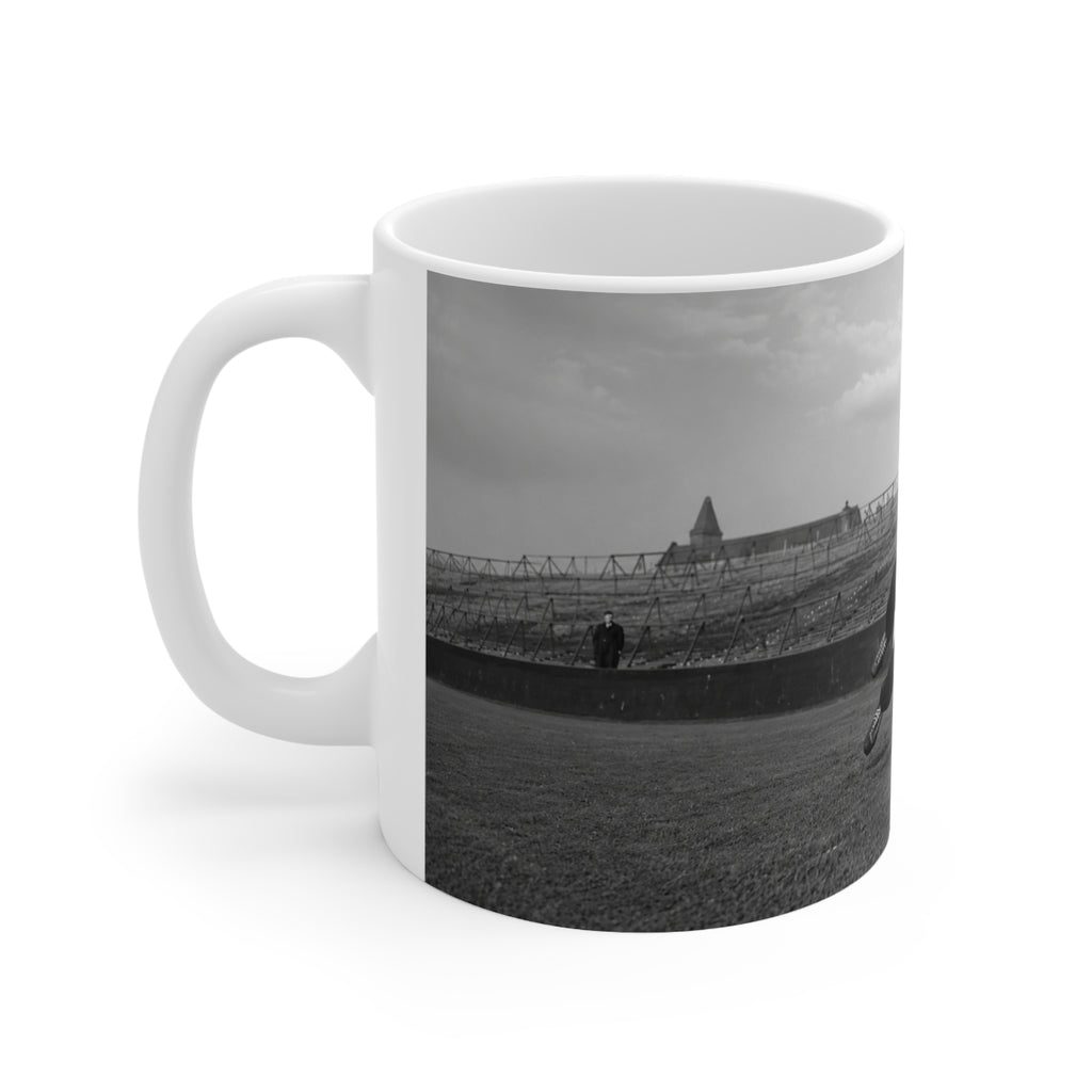 Bert Trautmann Manchester City Legend Goalkeeper Photo Ceramic Coffee Mug — Retro Sports 11oz & 15oz