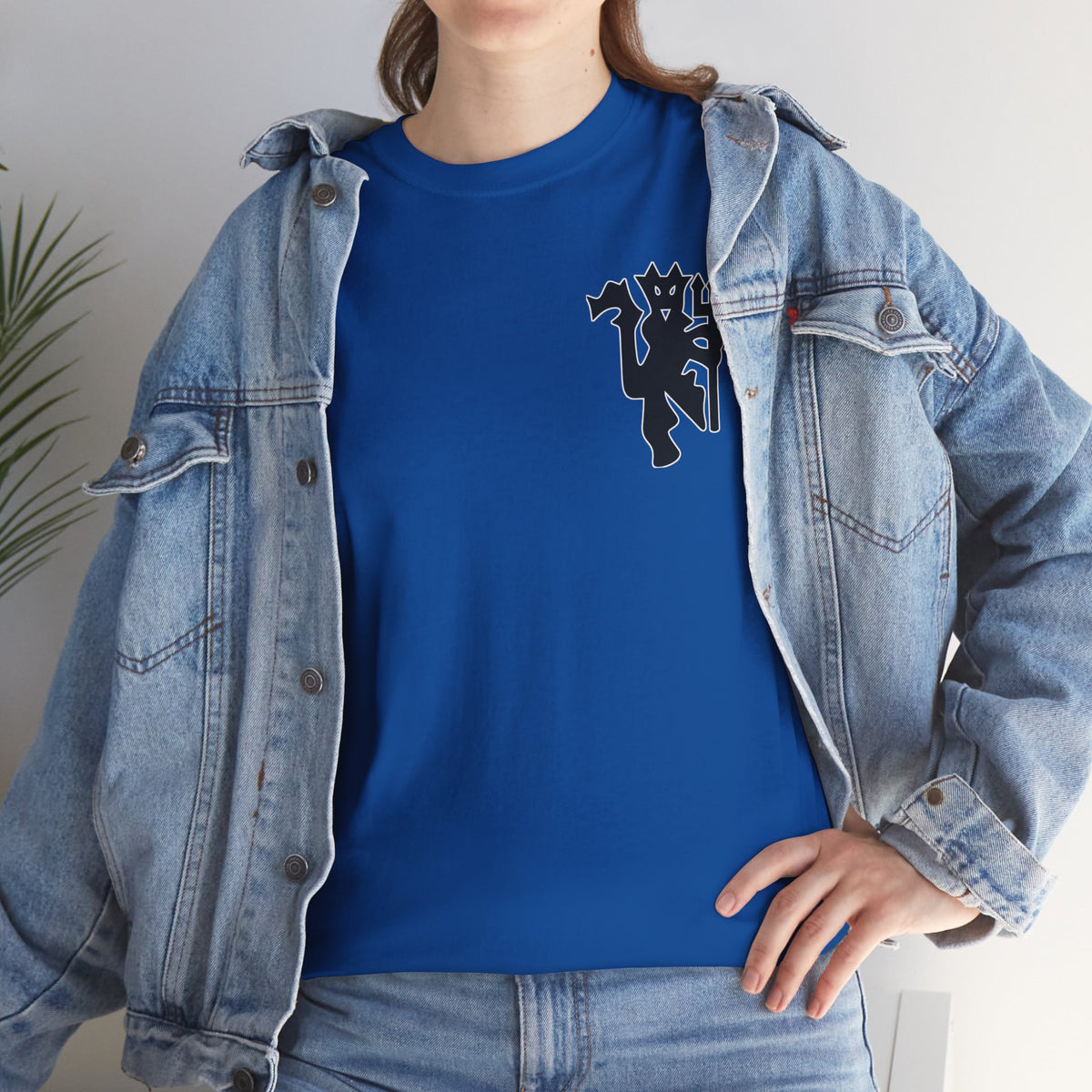 Manchester United Devil Cotton T-Shirt – Retro Trident Football Crest Tee