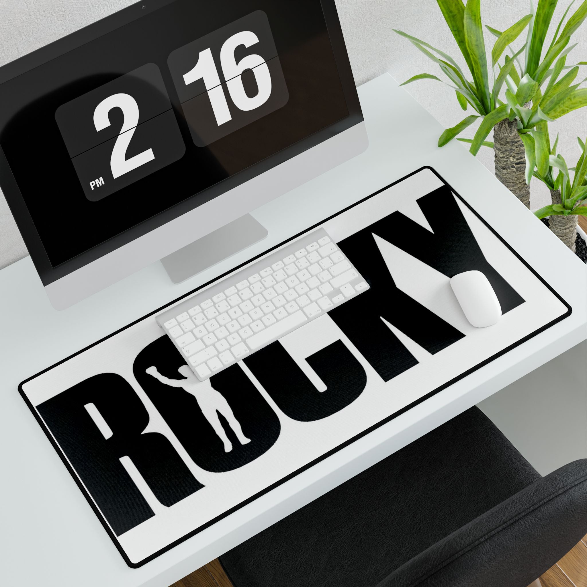 Rocky Silhouette Desk Mat – Retro Movie Gaming Mousepad