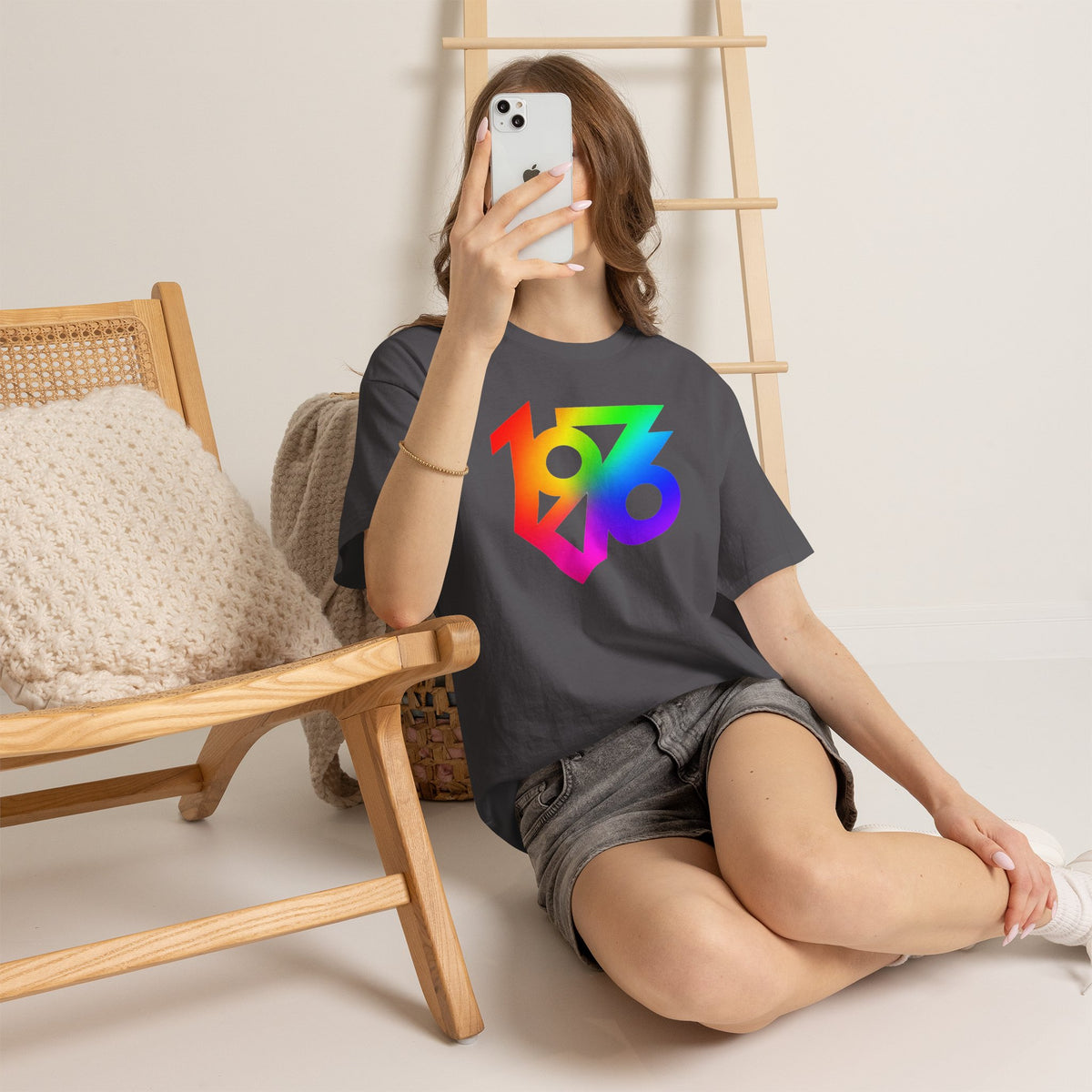 1976 Collection Rainbow Retro Tee / Cotton T-Shirt