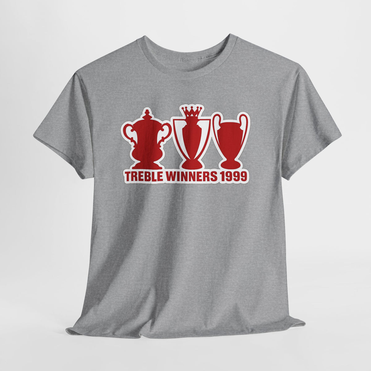 Manchester United Treble Winners 1999 Trophy Graphic Cotton T-Shirt