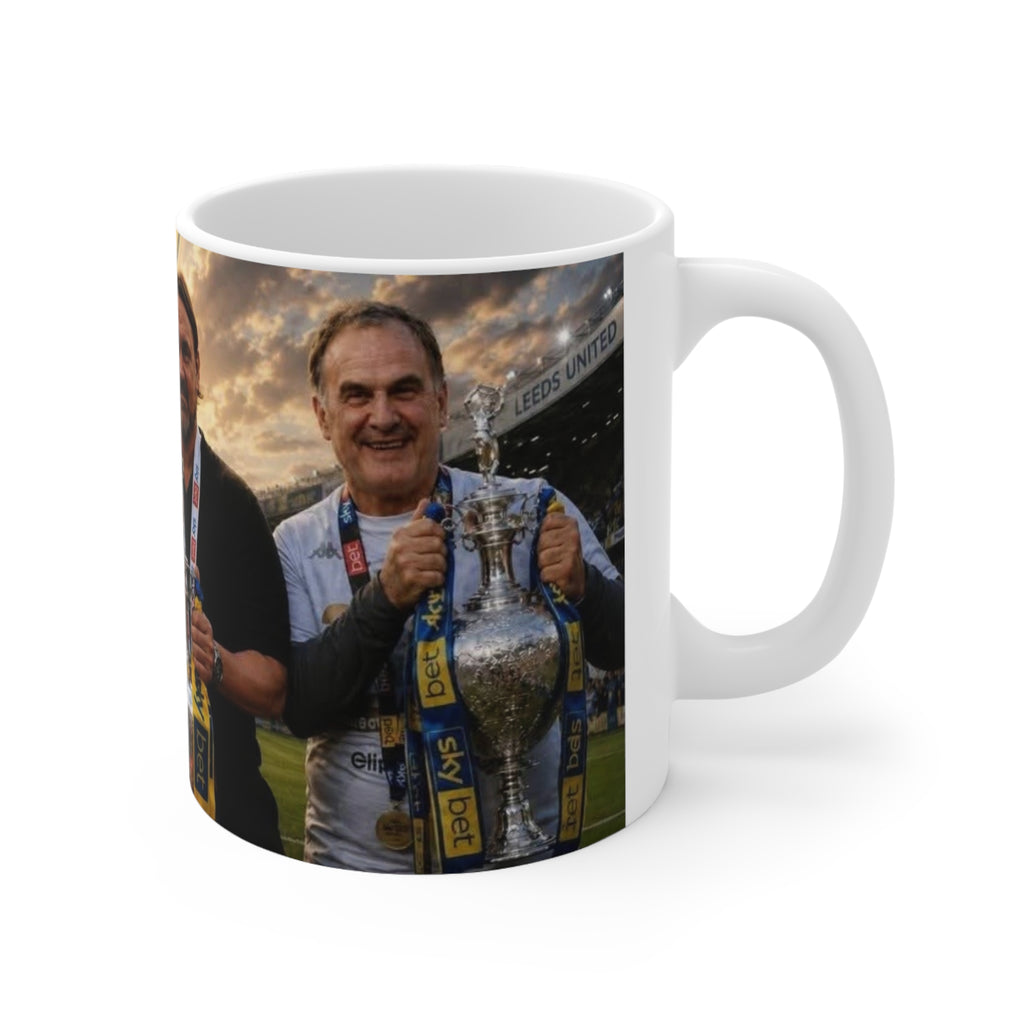 Leeds United Managers Photo Mug – Vintage Trophy Team Ceramic Coffee Cup (11oz, 15oz)