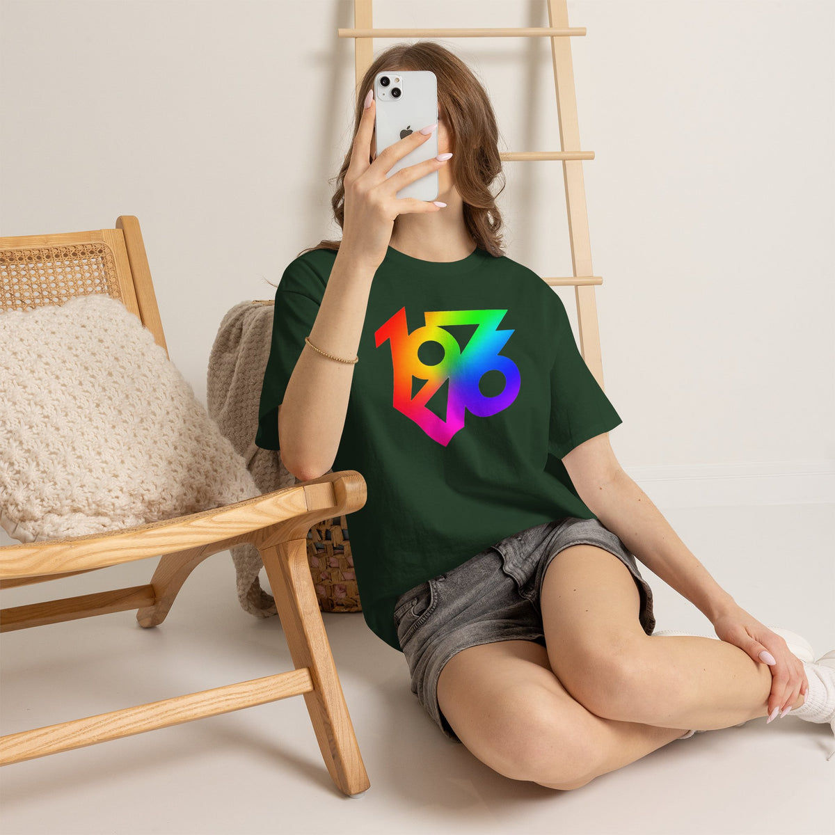 1976 Collection Rainbow Retro Tee / Cotton T-Shirt