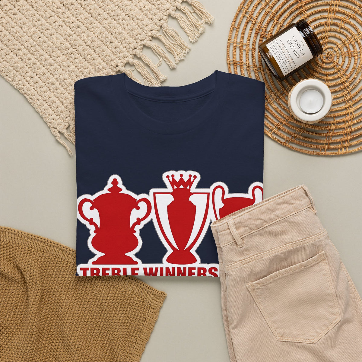 Manchester United Treble Winners 1999 Trophy Graphic Cotton T-Shirt