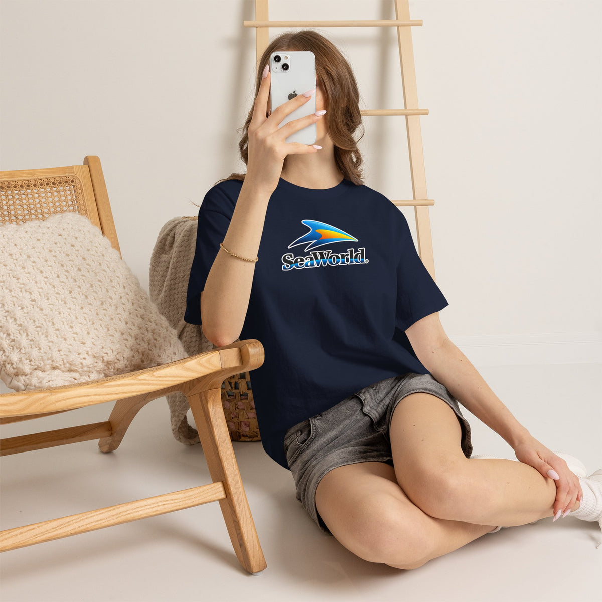 SeaWorld Logo T-Shirt — Classic Ocean Theme Tee