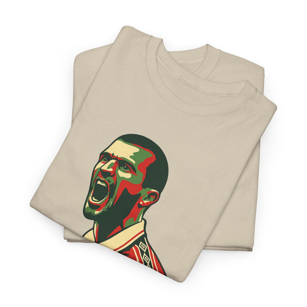 Roy Keane Retro Soccer Tee - Iconic Football Legend Graphic Shirt