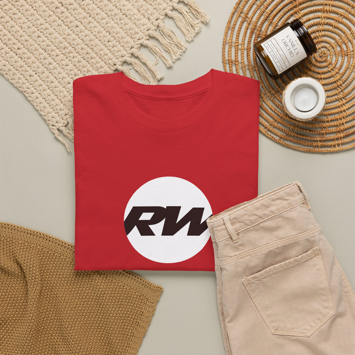 RW Logo T‑Shirt — Minimalist Retro Circle Graphic Tee