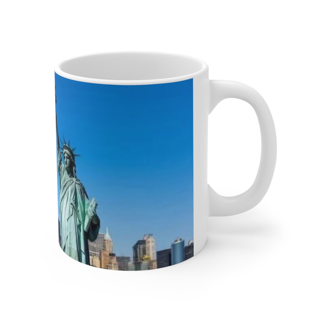 New York Skyline Ceramic Mug – Statue of Liberty & One World Trade Center, 11oz/15oz