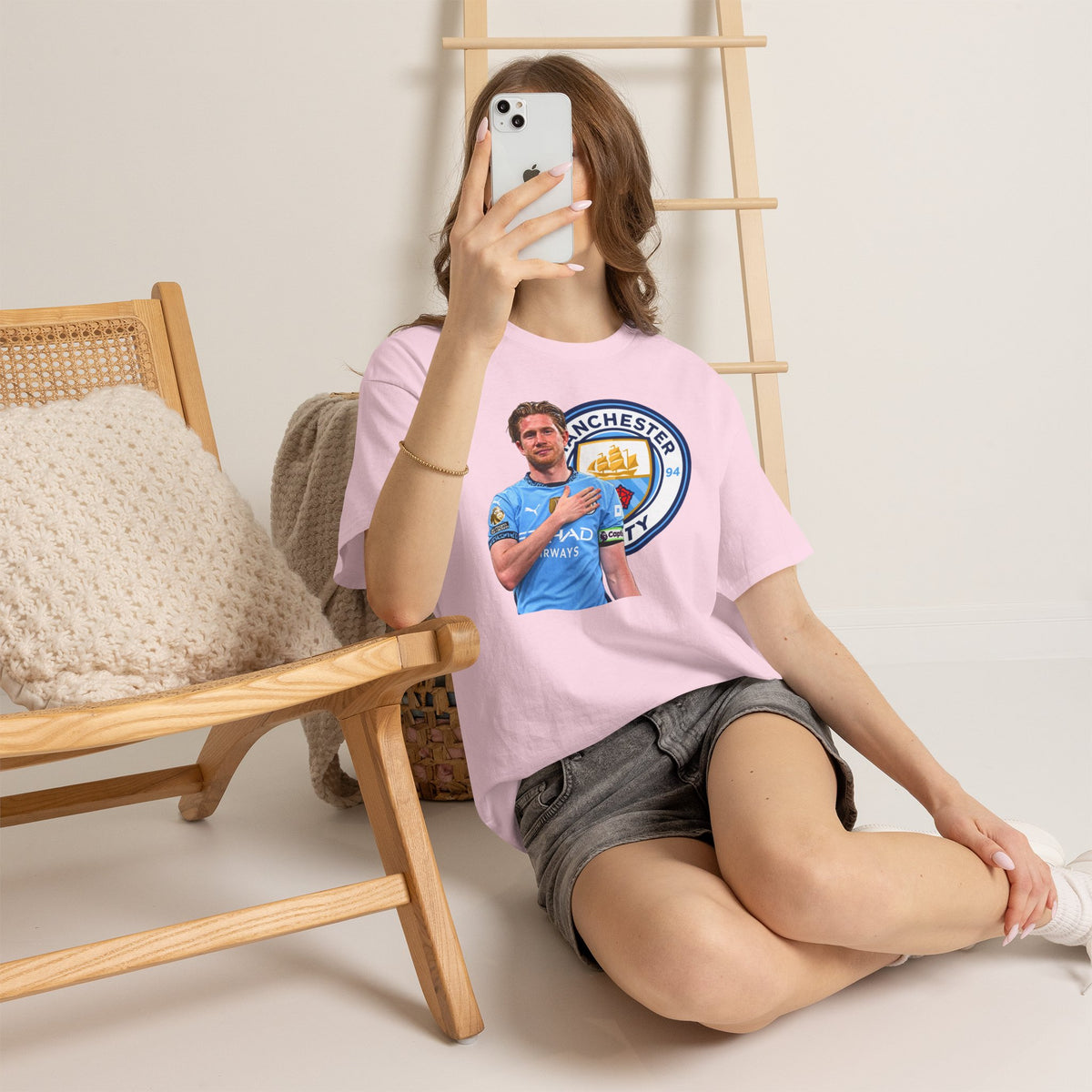 Kevin De Bruyne Manchester City Legend Cotton T-Shirt — Player Tribute Tee (Heart Badge Design)