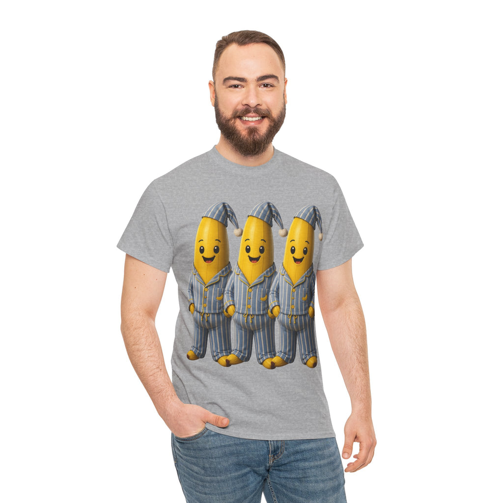 Bananas in Pyjamas – Three Smiling Bananas in Striped Pajamas Graphic T-Shirt