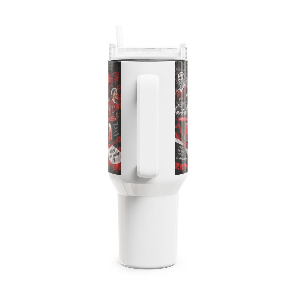 40oz Manchester United Tribute Tumbler — Retro Players & Stadium Collage