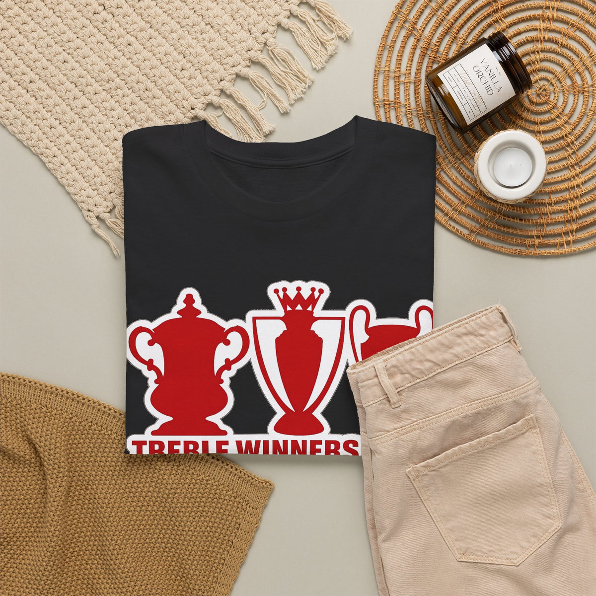 Manchester United Treble Winners 1999 Trophy Graphic Cotton T-Shirt