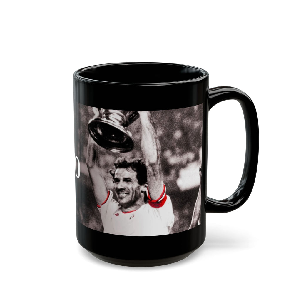 Franco Baresi AC Milan Tribute Black Mug – Vintage Trophy Celebration (11oz/15oz)