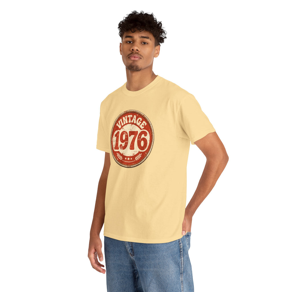 1976 Vintage Tee — Retro Birthday Shirt for 1976 Born