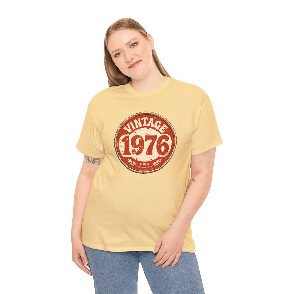 1976 Vintage Tee — Retro Birthday Shirt for 1976 Born
