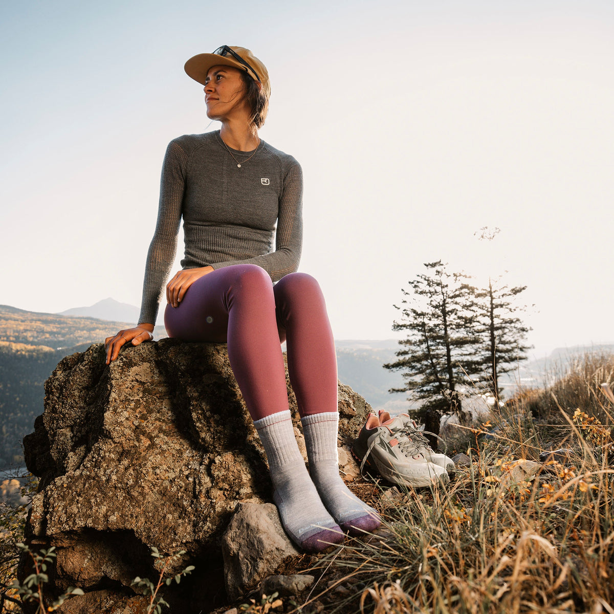 Ladies Micro Crew Cushioned Midweight Hiking Merino Wool Socks