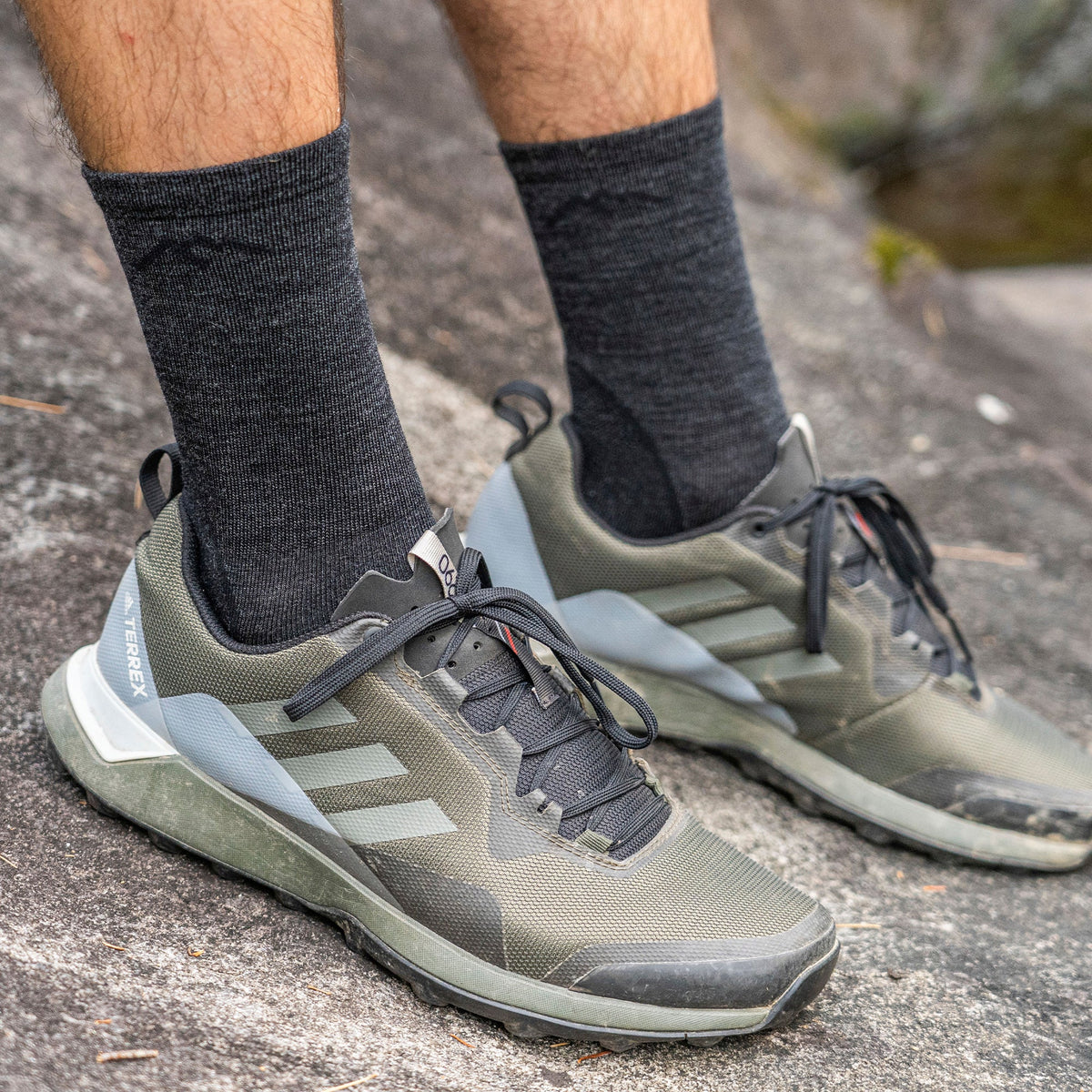 Mens Merino Wool Crew Lightweight Anti Blister Hiking Socks