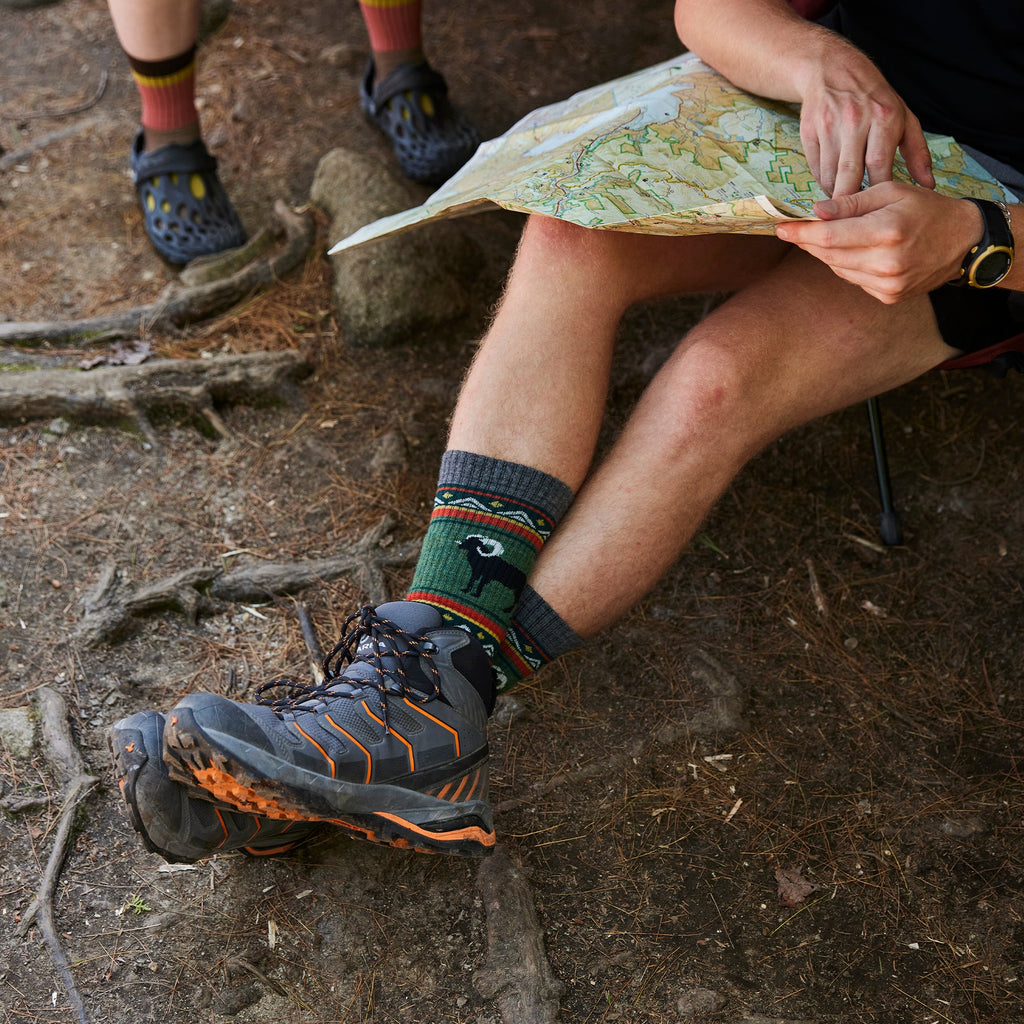 Mens Merino Wool Boot Midweight Seamless Patterned Hiking Socks