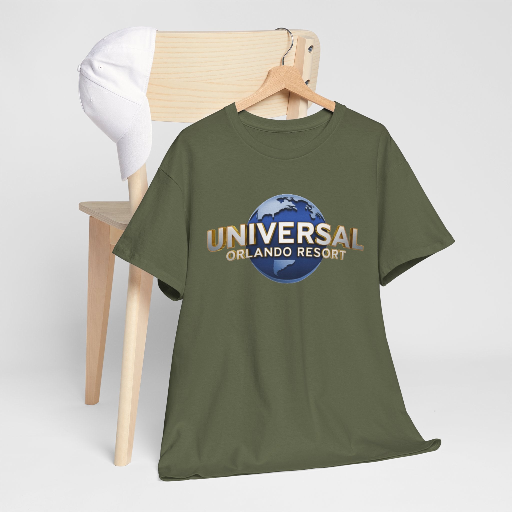 Universal Orlando Resort T‑Shirt — Retro Globe Logo Souvenir Tee