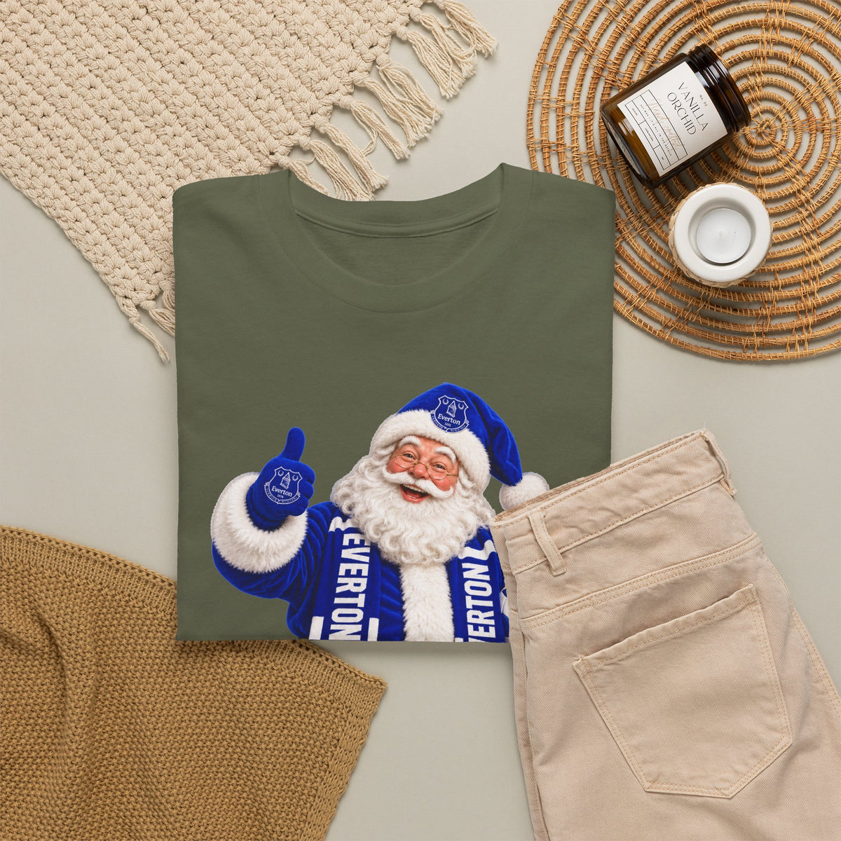 Everton Santa Scarf Christmas Tee - Holiday Vintage Santa T-Shirt