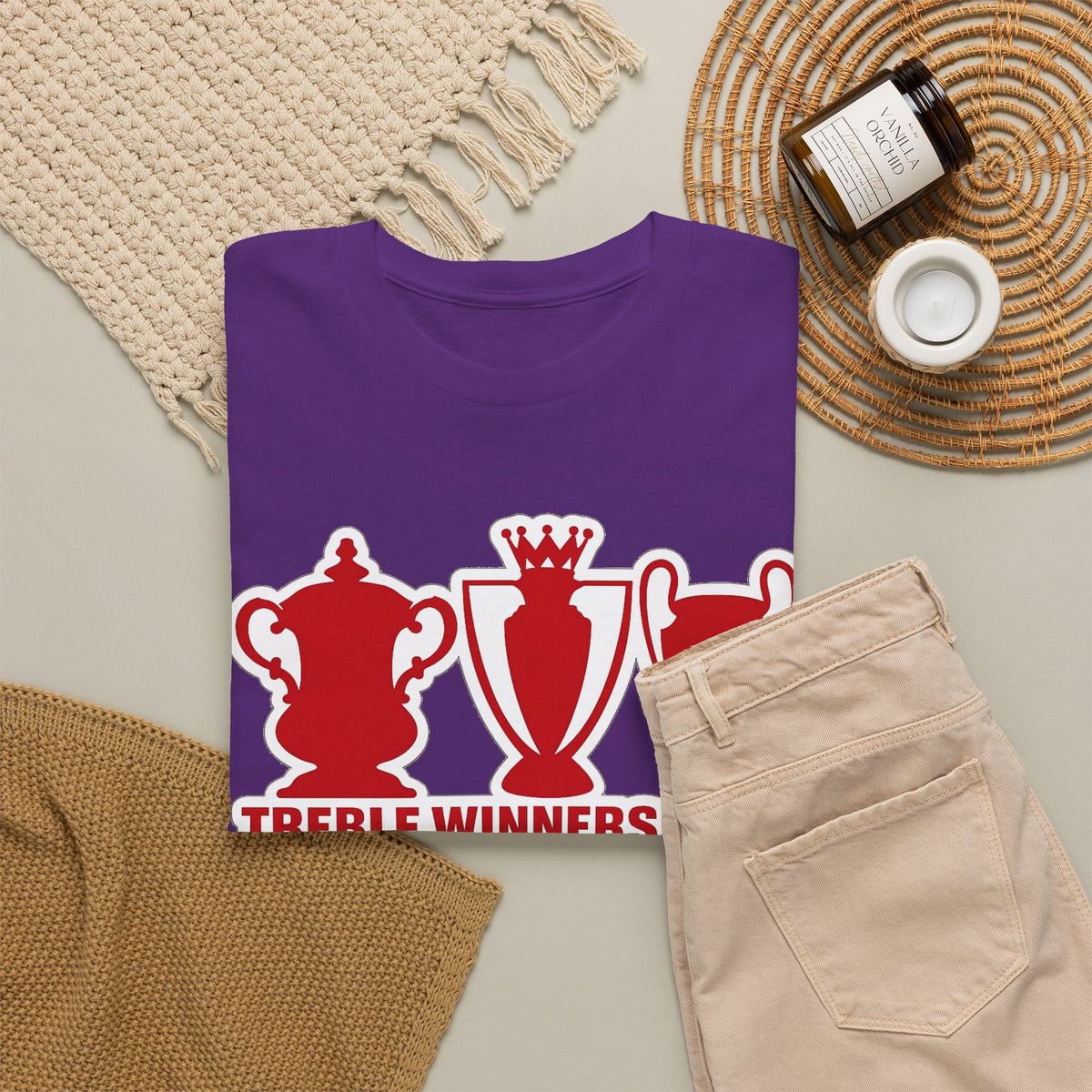 Manchester United Treble Winners 1999 Trophy Graphic Cotton T-Shirt