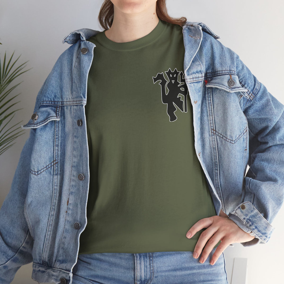 Manchester United Devil Cotton T-Shirt – Retro Trident Football Crest Tee