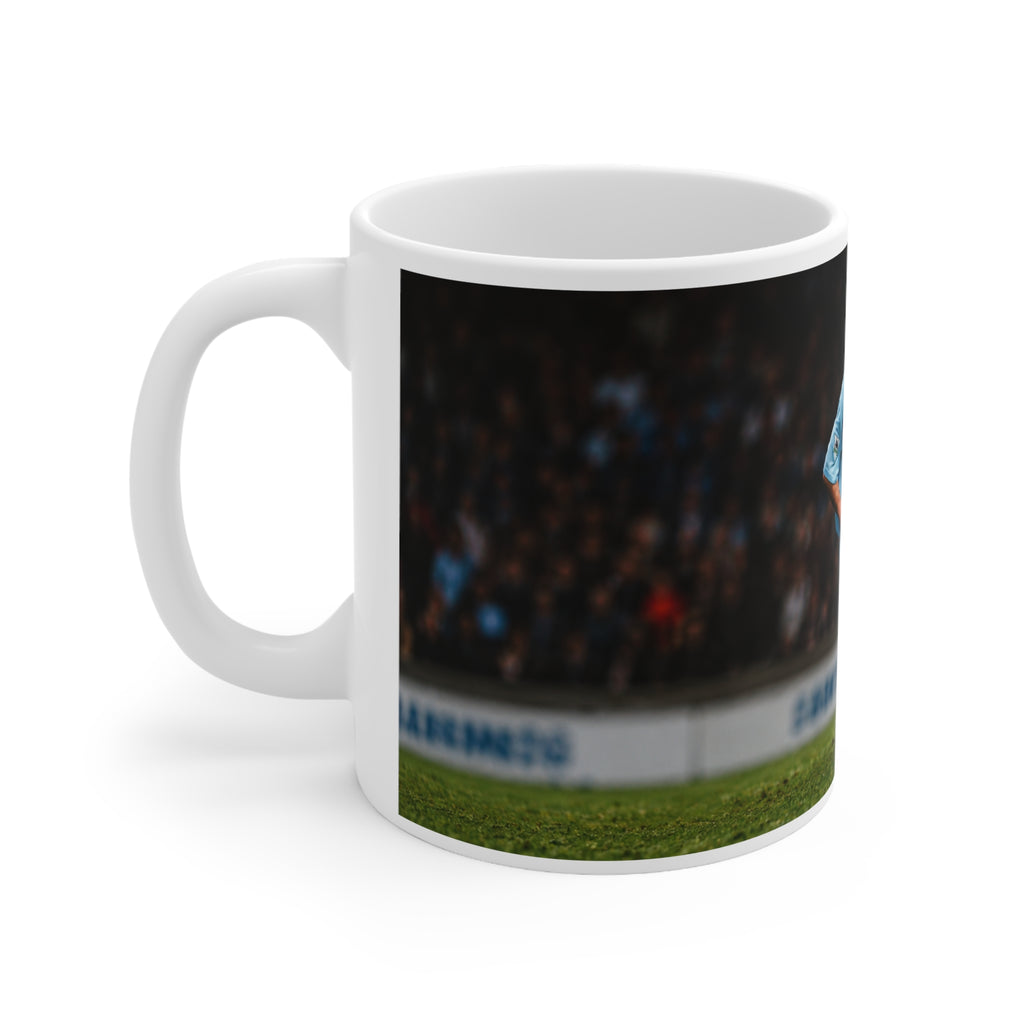 Georgi Kinkladze Manchester City Legend Ceramic Mug — Vintage Blue Kit Football Coffee Cup (11oz/15oz)