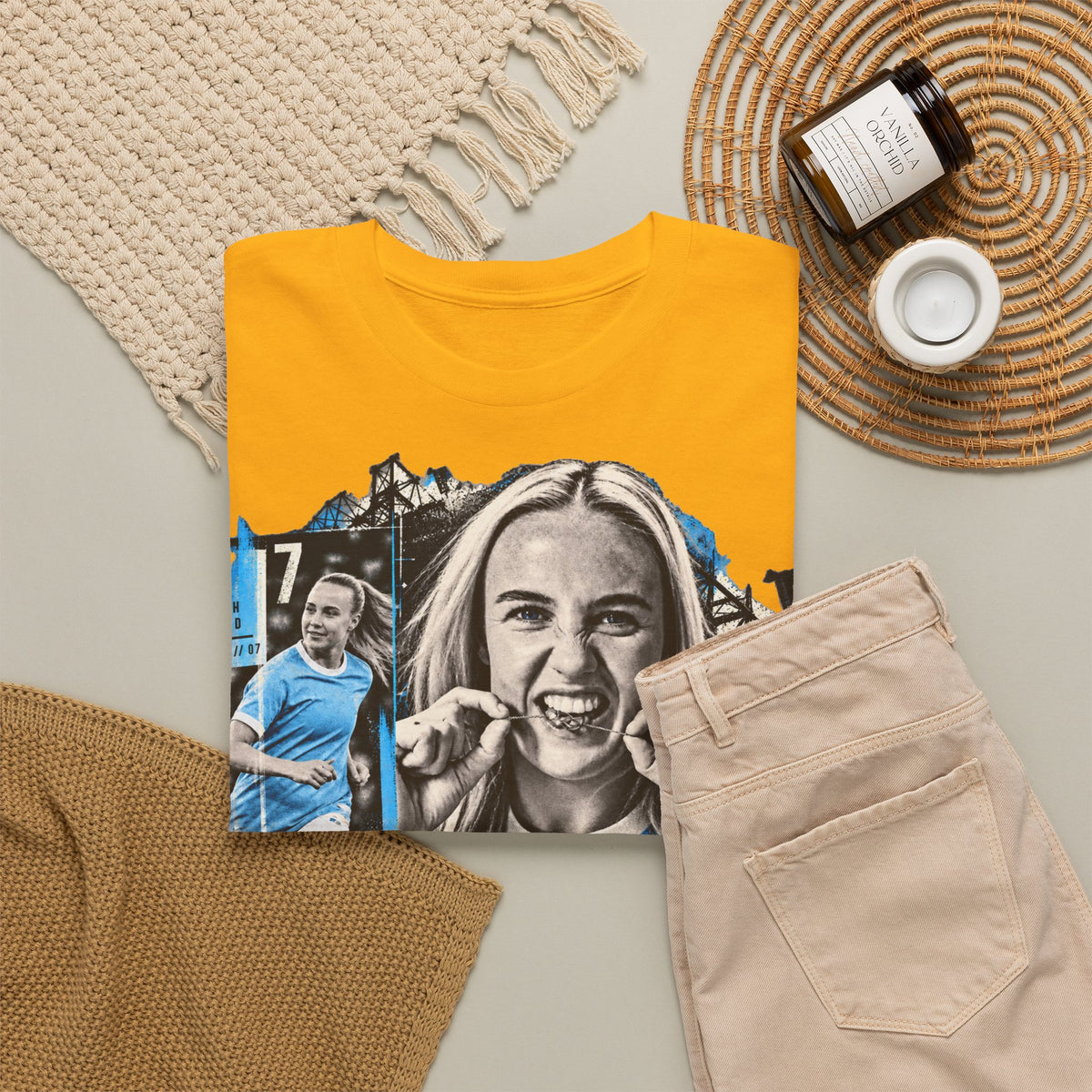 Beth Mead Unisex Heavy Cotton Tee