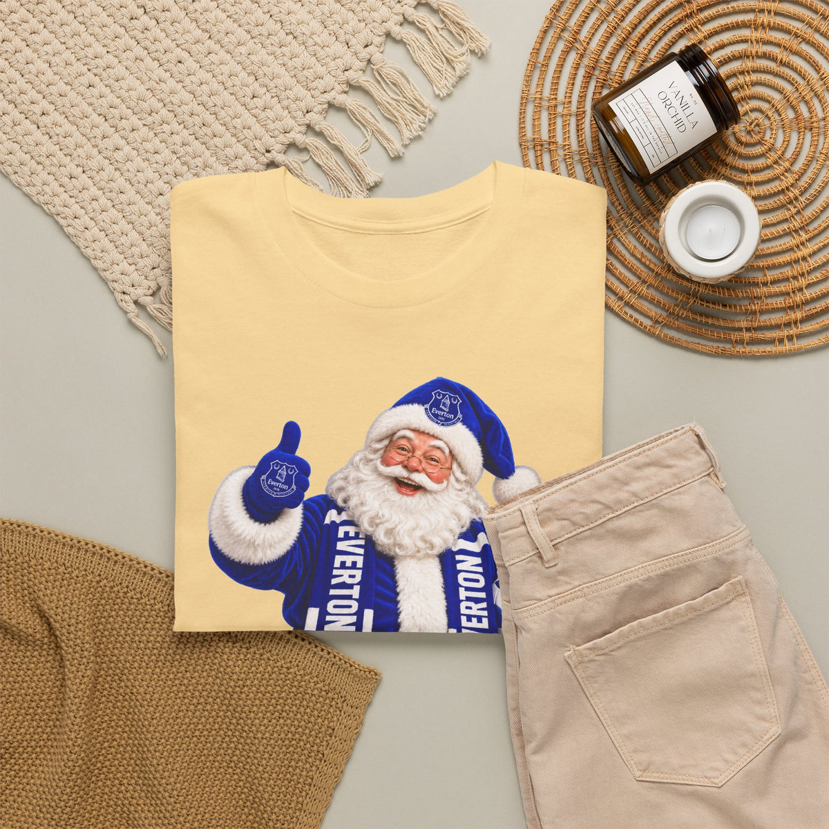 Everton Santa Scarf Christmas Tee - Holiday Vintage Santa T-Shirt