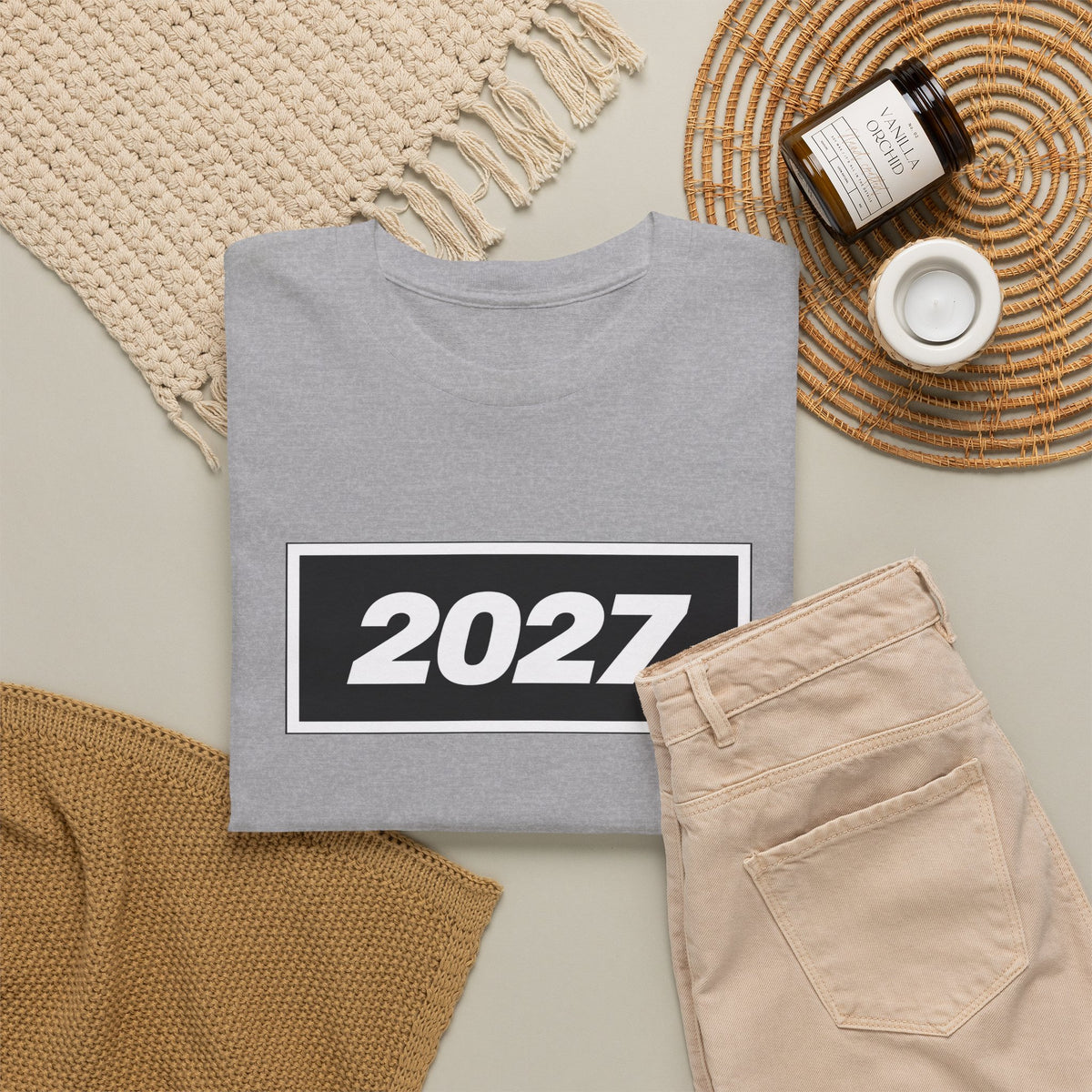 Oasis Inspired 2027 Graphic Tee — Minimal Year Rectangle T‑Shirt for New Year Celebrations