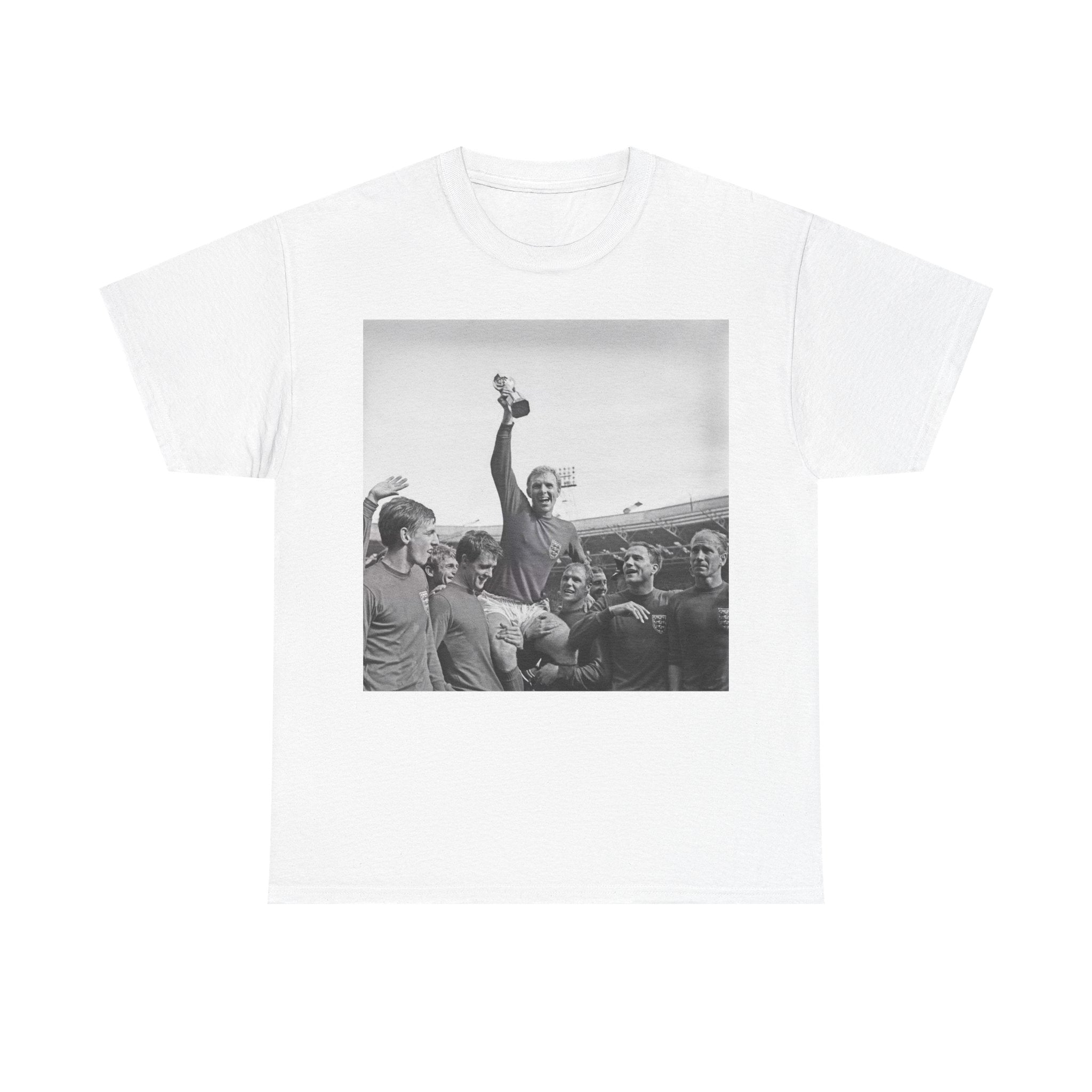 1966 World Cup Winners England Vintage Soccer Team Photo T-Shirt