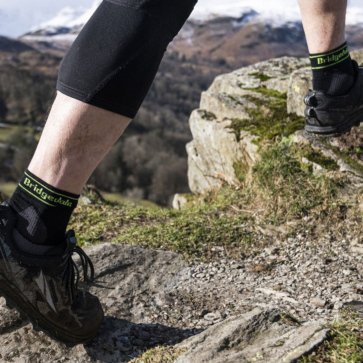 1 Pack Mens Trail Lightweight T2 Merino Wool 3/4 Sport Socks