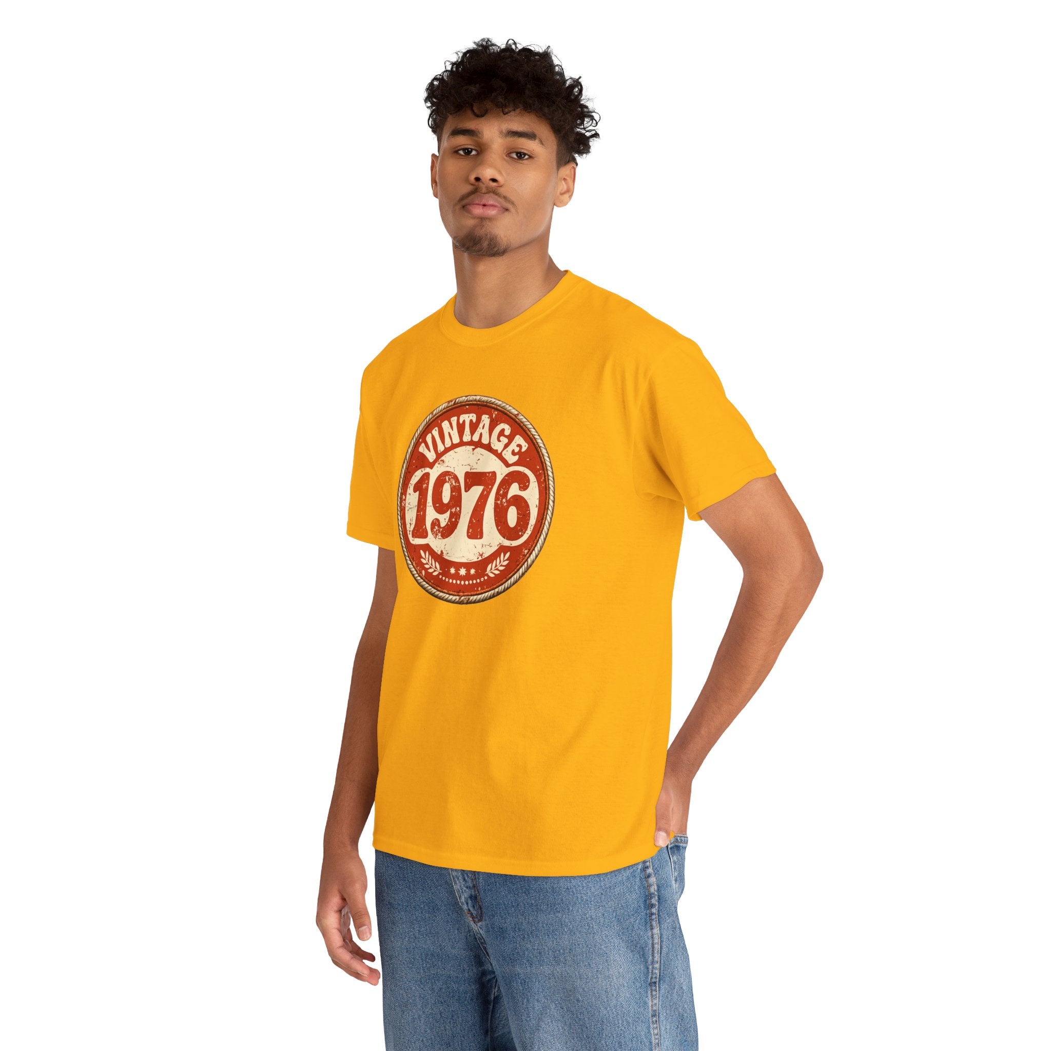 1976 Vintage Tee — Retro Birthday Shirt for 1976 Born