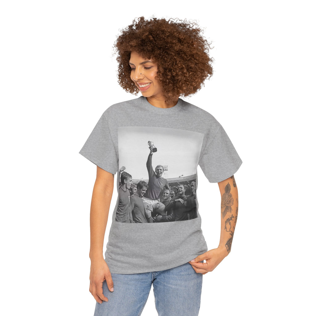 1966 World Cup Winners England Vintage Soccer Team Photo T-Shirt