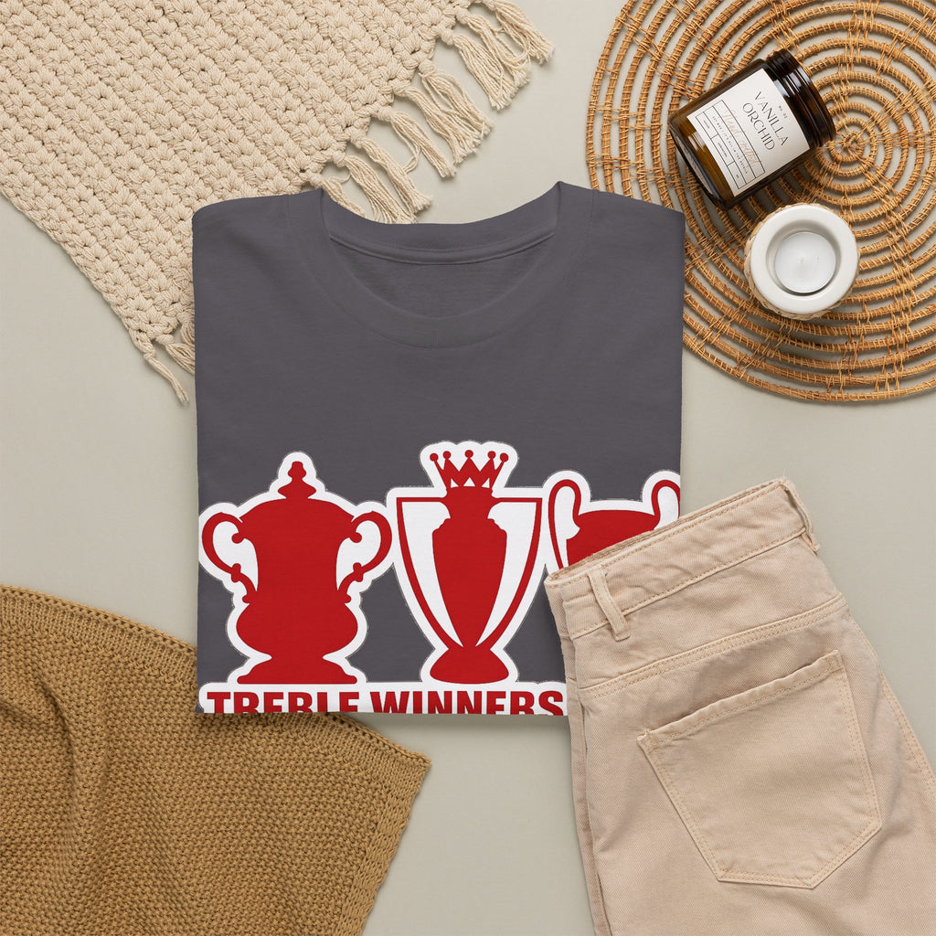 Manchester United Treble Winners 1999 Trophy Graphic Cotton T-Shirt