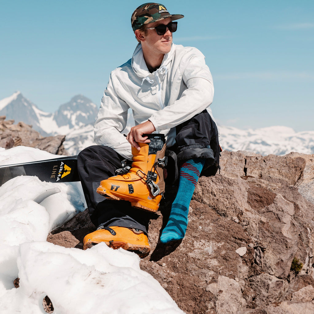 Mens Knee High Merino Wool Ultra-Lightweight Ski Snowboard Socks