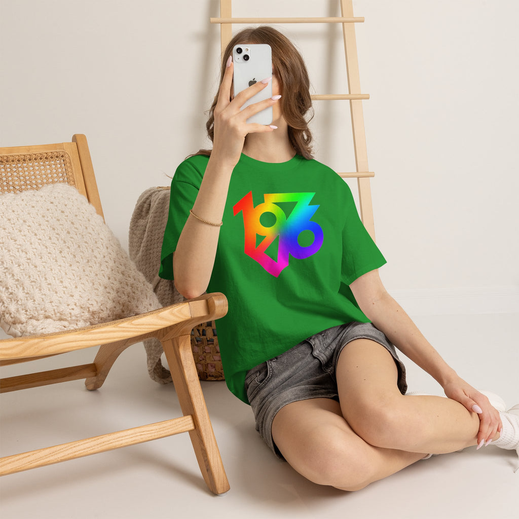1976 Collection Rainbow Retro Tee / Cotton T-Shirt