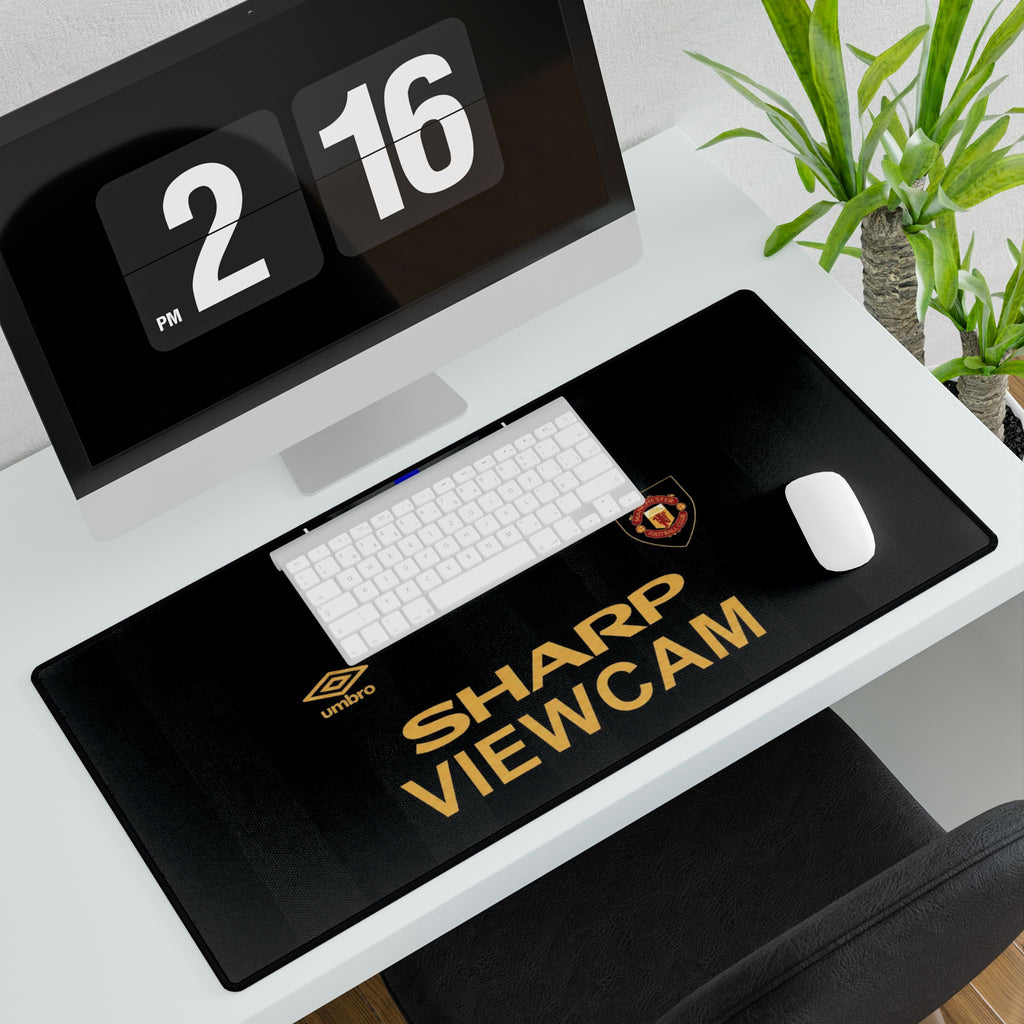 Manchester United Retro Inspired Football Jersey "Sharp Viewcam" Gaming Mouse Pad