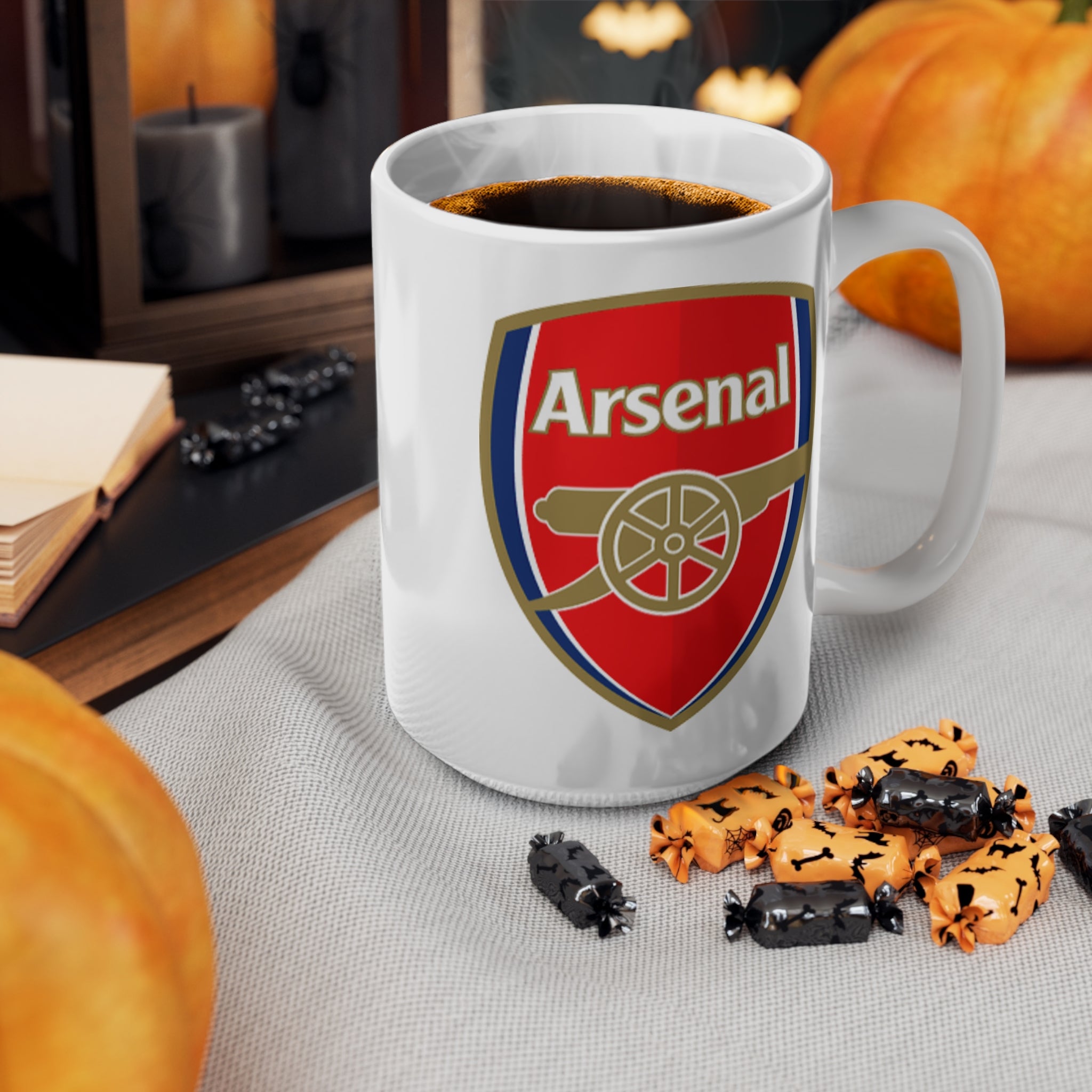 Arsenal Football Club Crest Mug — Ceramic Coffee Cup (11oz & 15oz)