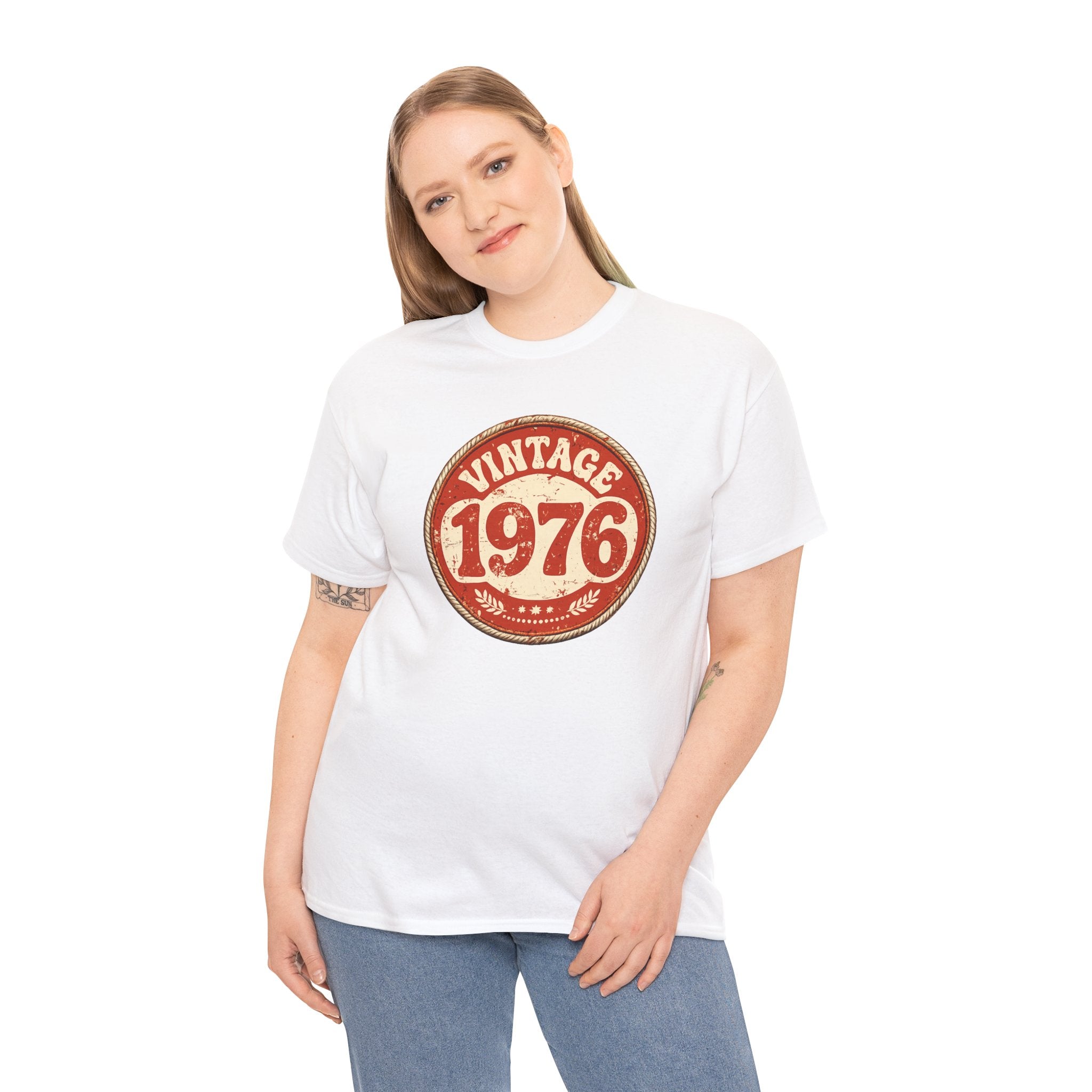 1976 Vintage Tee — Retro Birthday Shirt for 1976 Born