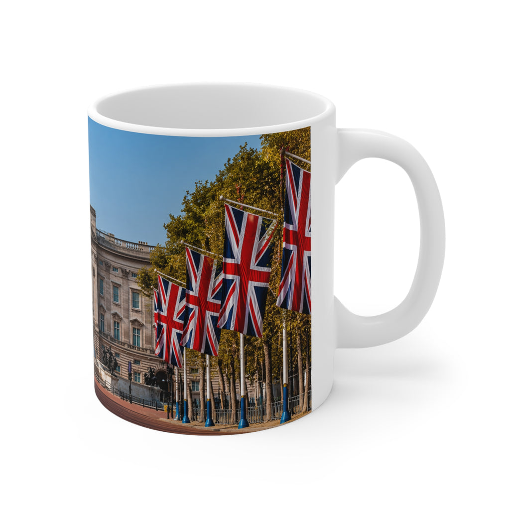 Buckingham Palace Photo Mug – Union Jack London Souvenir Coffee Cup (11oz, 15oz)