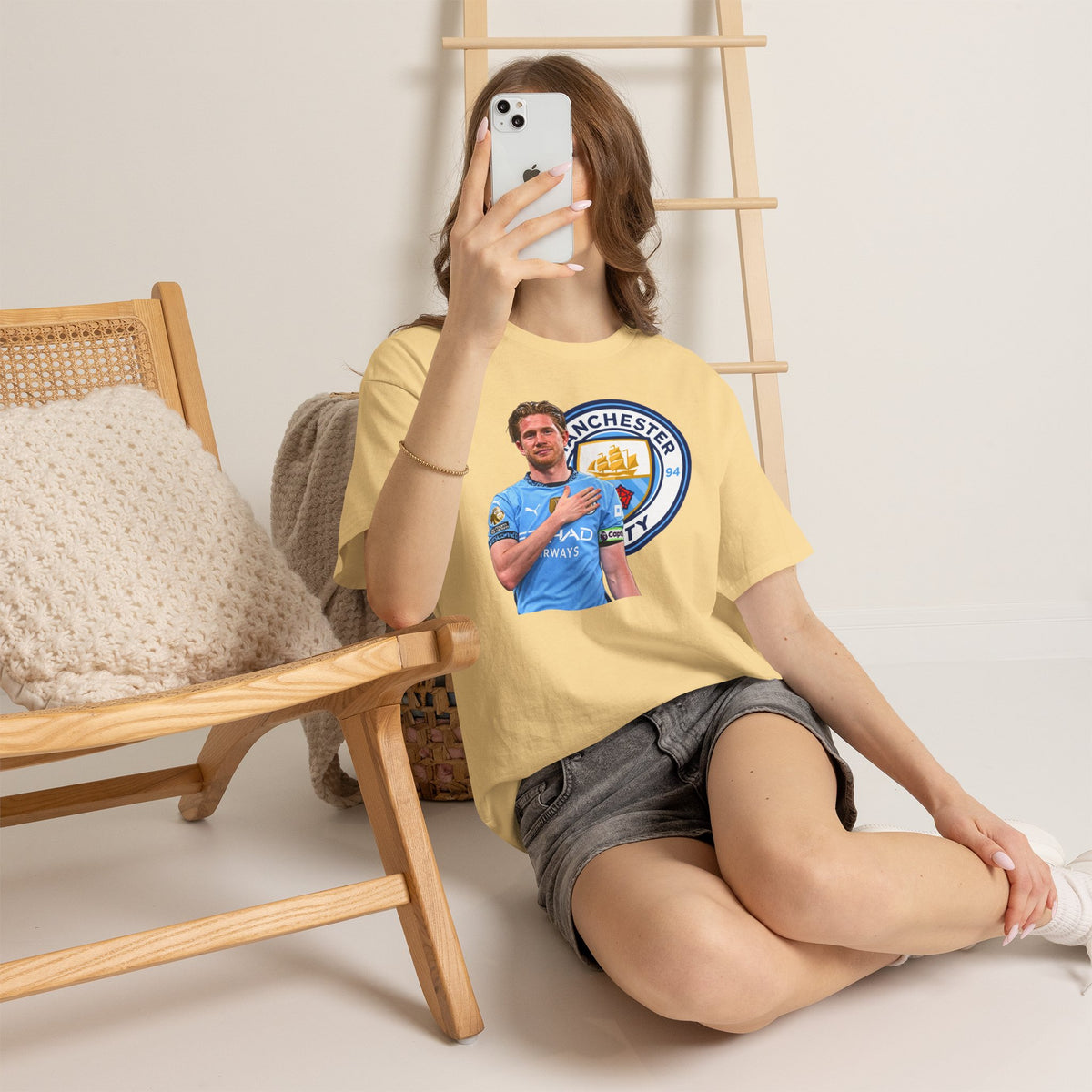 Kevin De Bruyne Manchester City Legend Cotton T-Shirt — Player Tribute Tee (Heart Badge Design)