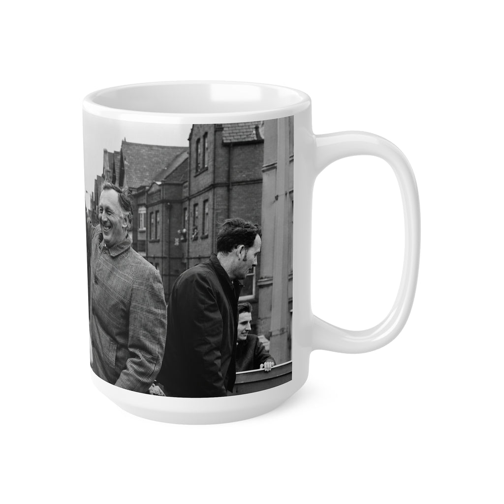 Joe Mercer Manchester City Victory Photo Mug – Black & White Retro Football Celebration Coffee Cup (11oz/15oz)