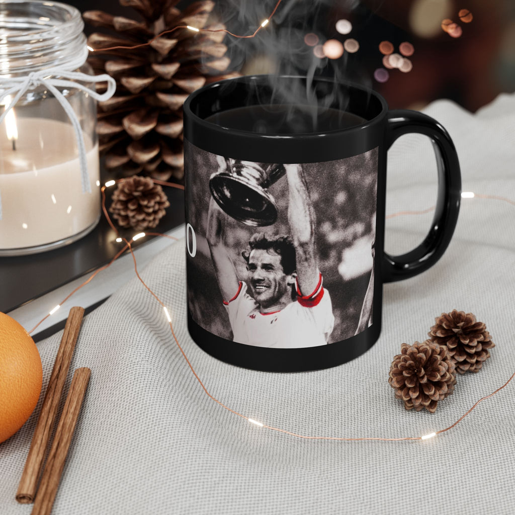 Franco Baresi AC Milan Tribute Black Mug – Vintage Trophy Celebration (11oz/15oz)
