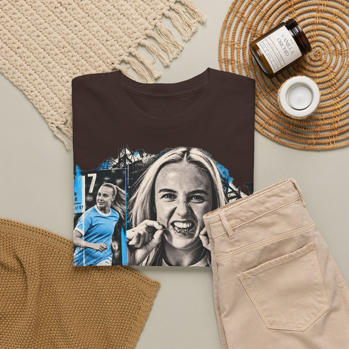 Beth Mead Unisex Heavy Cotton Tee
